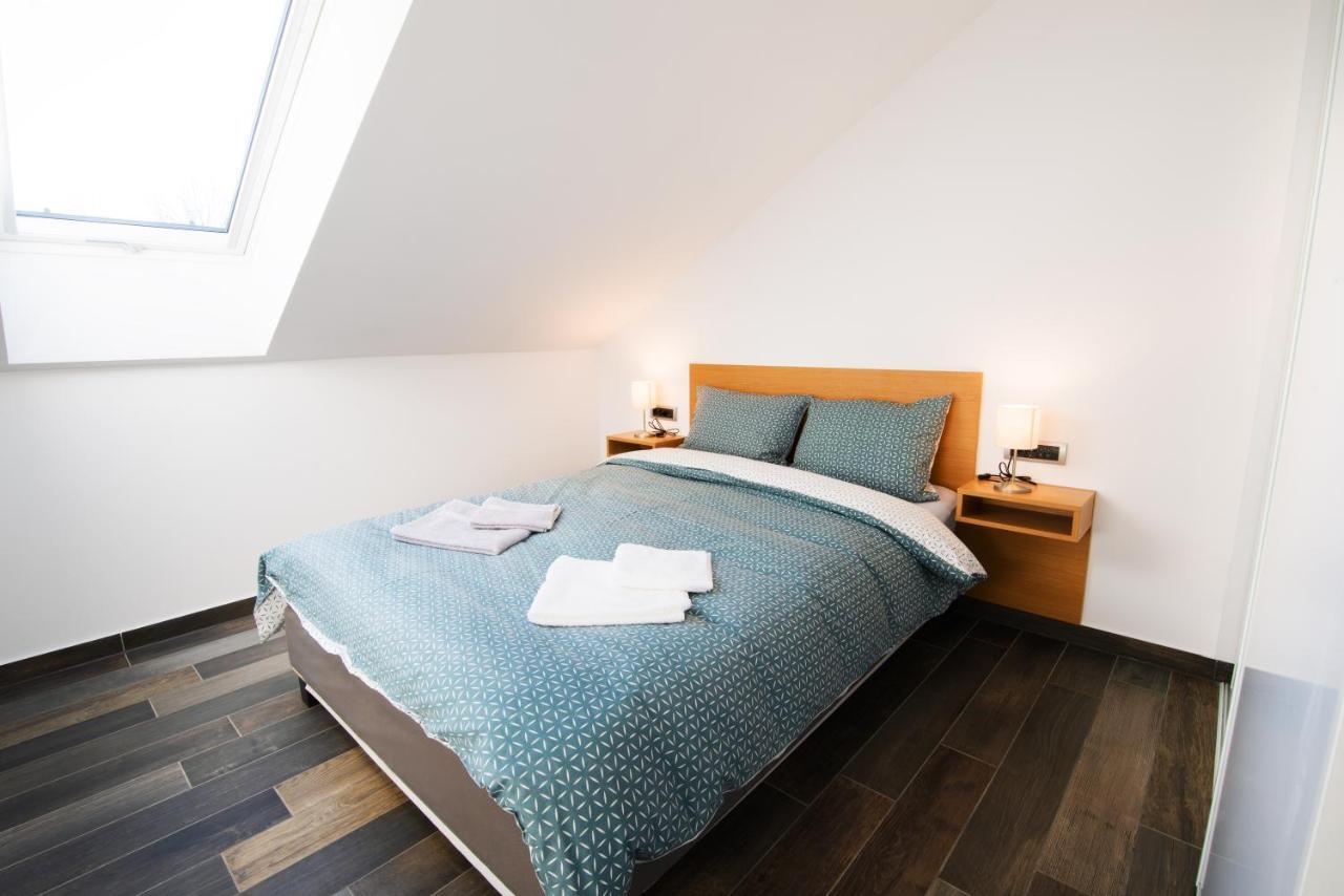 Apartmani Sterija Novi Sad Ngoại thất bức ảnh